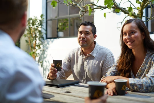 GB-lor-outside-coffee-4